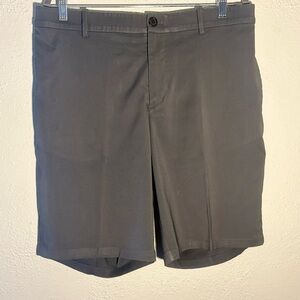 Nike Gray Standard Fit Dri-Fit Golf Shorts Men’s Size 36
